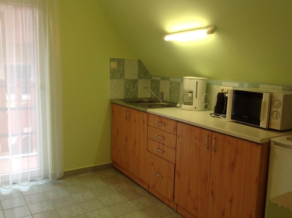 Hévíz Apartment Villa Attila חדר תמונה
