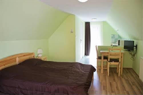 Hévíz Apartment Villa Attila מראה חיצוני תמונה