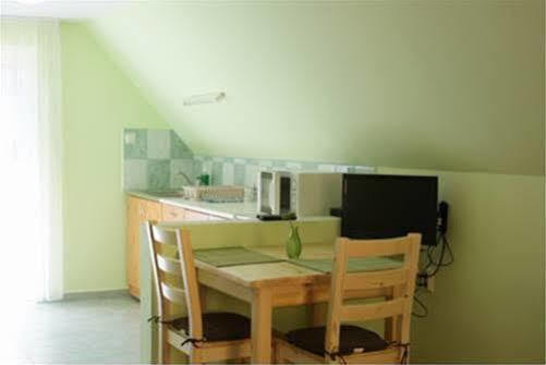 Hévíz Apartment Villa Attila מראה חיצוני תמונה